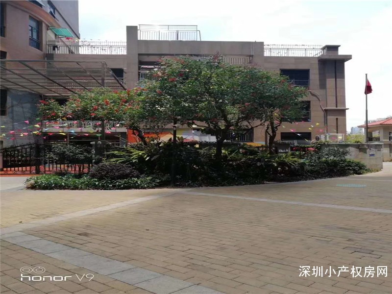梅林关小产权房出售-《翠岭家园》-地铁口100米地下停车场 