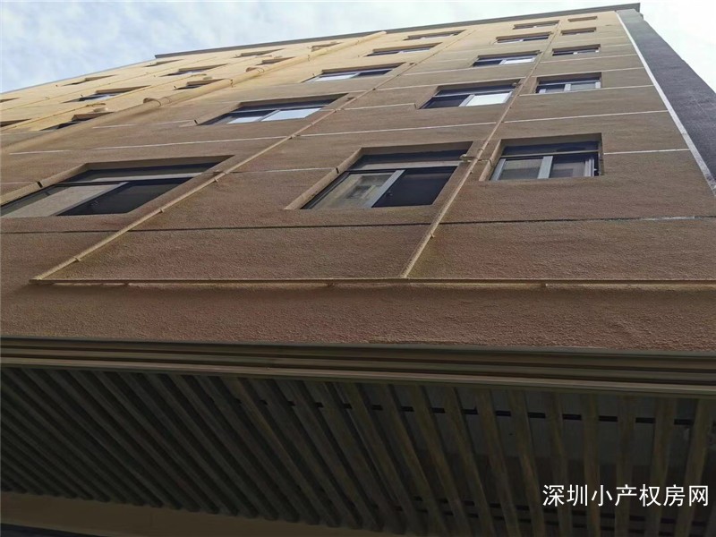 深圳石岩在售小产权《铭盛豪庭》石岩中心上屋北站口，马路第一排，绝佳位置